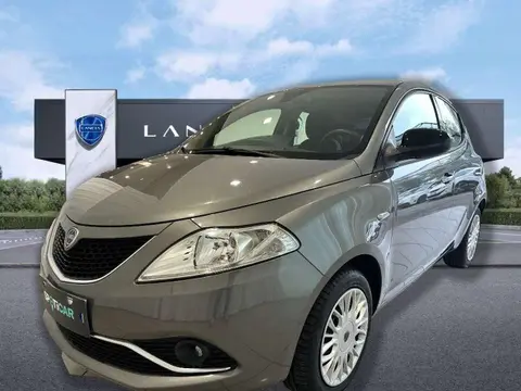 Annonce LANCIA YPSILON Essence 2017 d'occasion 