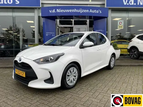 Used TOYOTA YARIS Hybrid 2022 Ad 