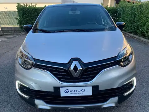 Used RENAULT CAPTUR Diesel 2018 Ad 