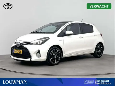 Used TOYOTA YARIS Hybrid 2017 Ad 