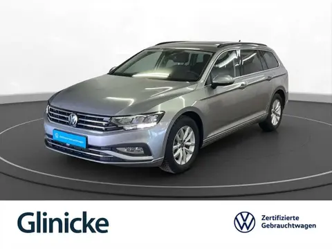 Used VOLKSWAGEN PASSAT Petrol 2024 Ad 