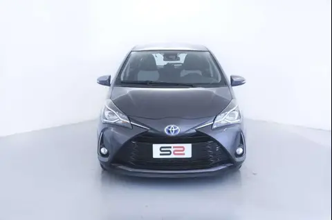 Used TOYOTA YARIS Hybrid 2018 Ad 