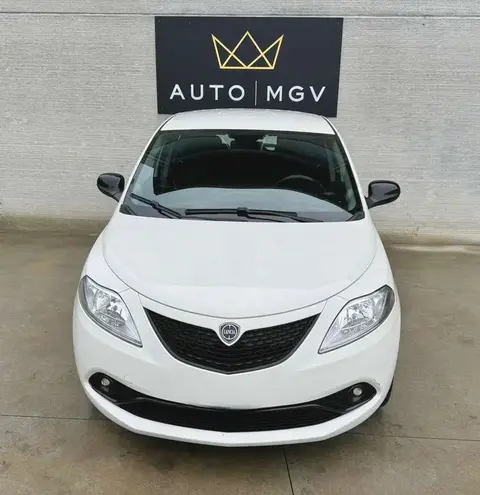 Used LANCIA YPSILON Hybrid 2021 Ad 