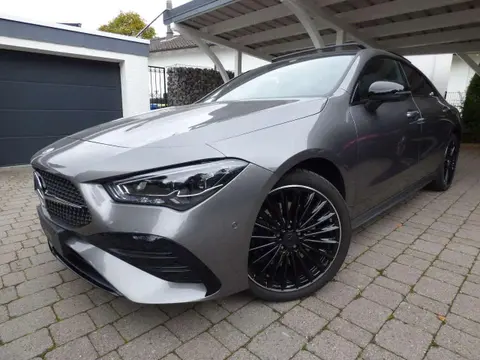 Used MERCEDES-BENZ CLASSE CLA Hybrid 2023 Ad 