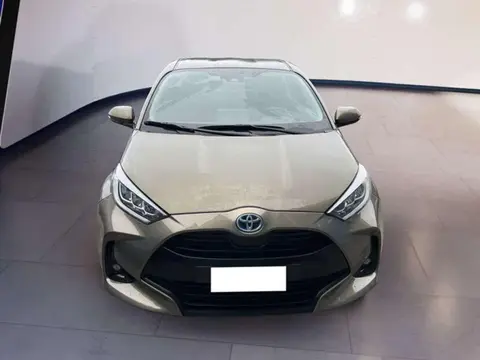 Used TOYOTA YARIS Hybrid 2021 Ad 