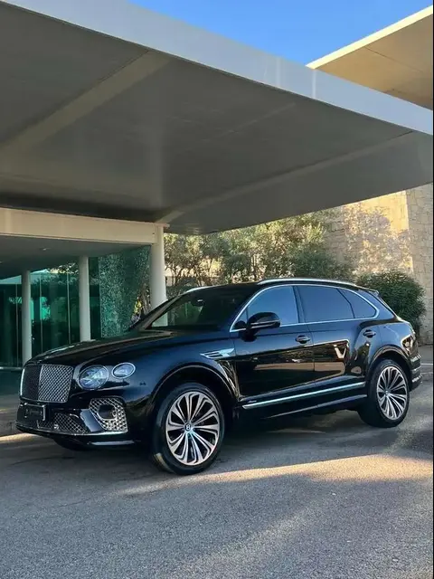 Annonce BENTLEY BENTAYGA Essence 2023 d'occasion 