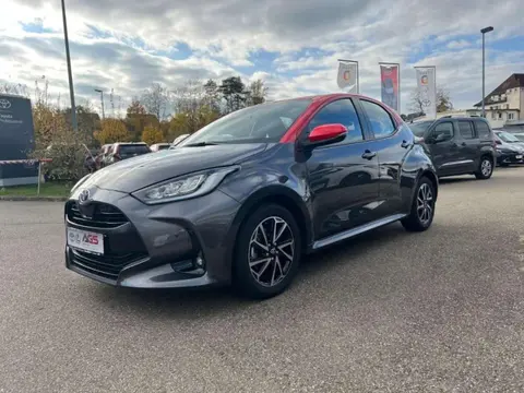 Used TOYOTA YARIS Hybrid 2021 Ad 