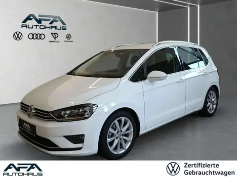 Used VOLKSWAGEN GOLF Petrol 2017 Ad 