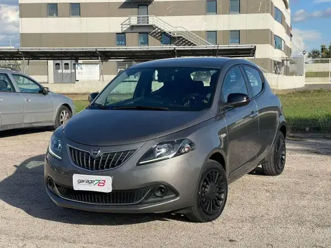 Annonce LANCIA YPSILON Hybride 2022 d'occasion 