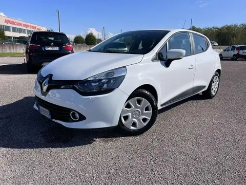 Used RENAULT CLIO Diesel 2014 Ad 