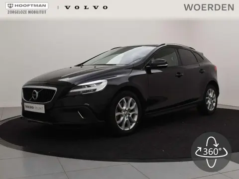 Annonce VOLVO V40 Essence 2019 d'occasion 