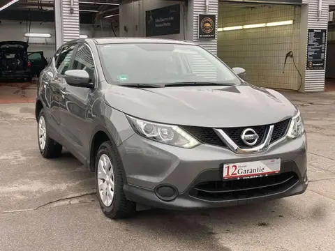 Used NISSAN QASHQAI Diesel 2016 Ad Germany