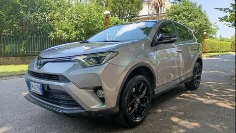 Annonce TOYOTA RAV4 Hybride 2018 d'occasion 