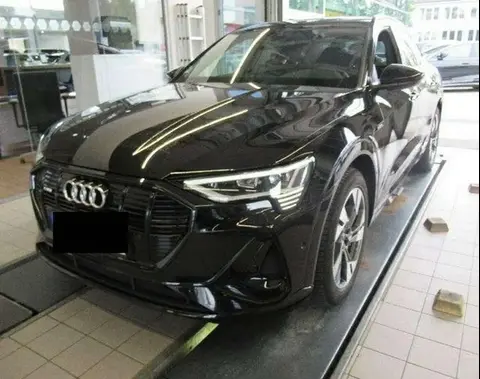 Used AUDI E-TRON Electric 2021 Ad 