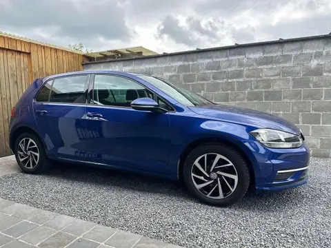 Used VOLKSWAGEN GOLF Petrol 2018 Ad 