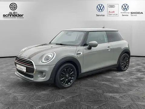 Used MINI ONE Petrol 2019 Ad Germany