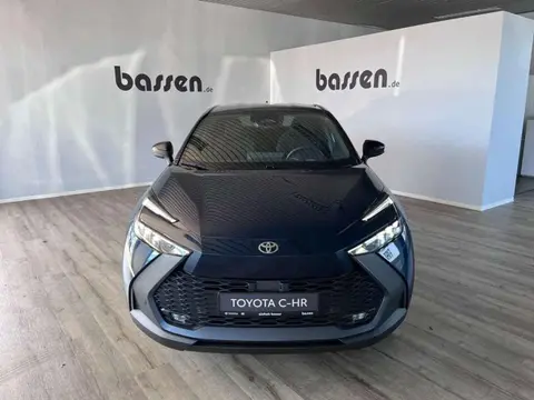 Used TOYOTA C-HR Hybrid 2024 Ad 