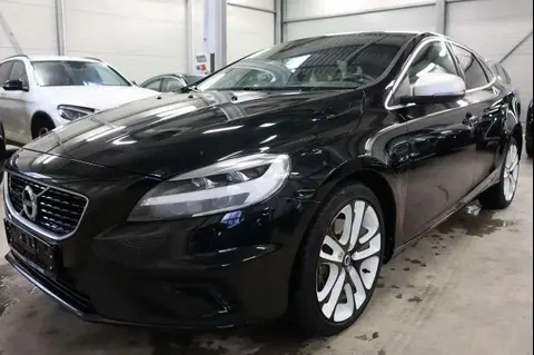 Annonce VOLVO V40 Essence 2019 d'occasion 