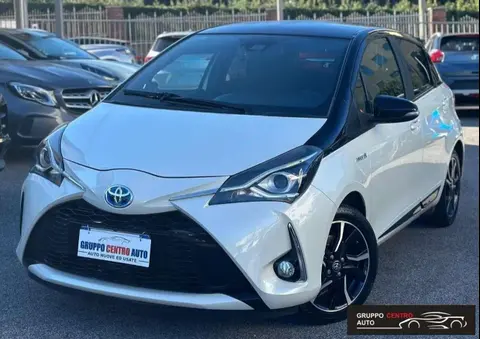 Used TOYOTA YARIS Hybrid 2017 Ad 