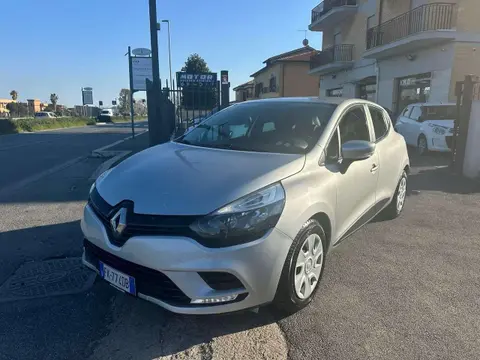 Used RENAULT CLIO Petrol 2017 Ad 