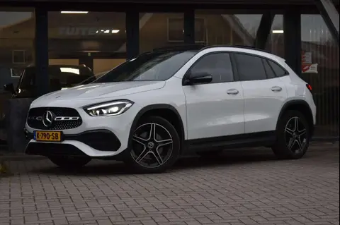 Used MERCEDES-BENZ CLASSE GLA Hybrid 2021 Ad 