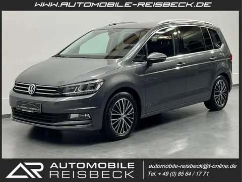 Used VOLKSWAGEN TOURAN Petrol 2016 Ad 