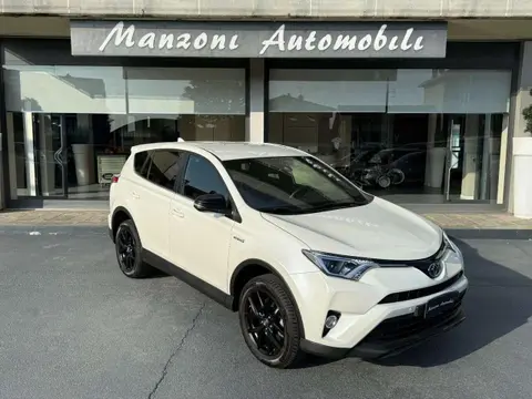 Used TOYOTA RAV4 Hybrid 2018 Ad 