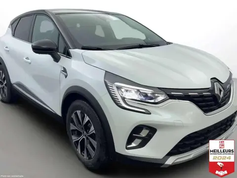 Used RENAULT CAPTUR Hybrid 2024 Ad 