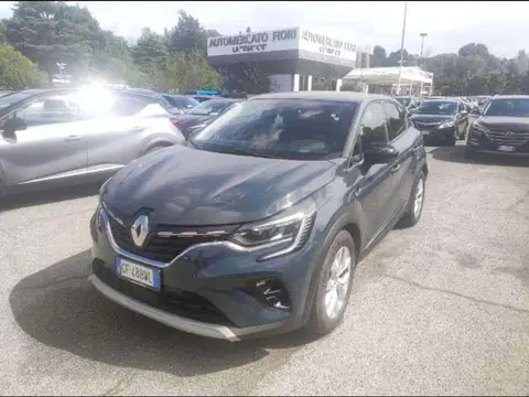 Used RENAULT CAPTUR Hybrid 2021 Ad 