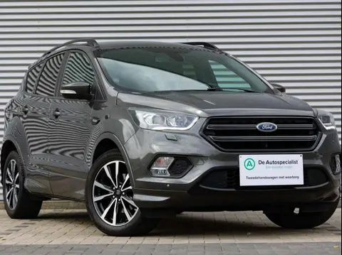 Annonce FORD KUGA Essence 2019 d'occasion 