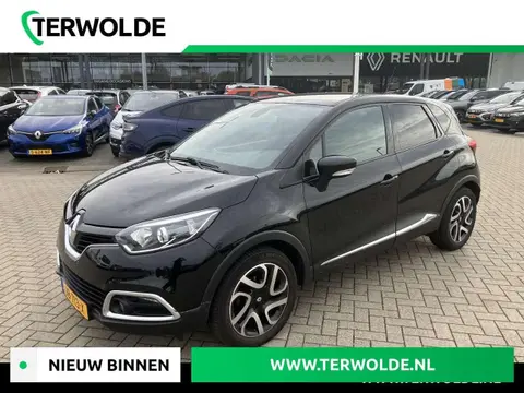 Used RENAULT CAPTUR Petrol 2016 Ad 