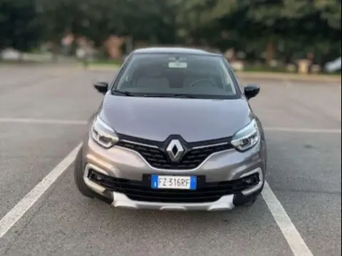 Used RENAULT CAPTUR Petrol 2020 Ad 