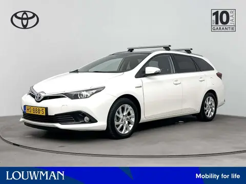 Used TOYOTA AURIS Hybrid 2015 Ad 