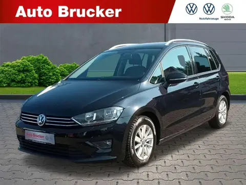 Used VOLKSWAGEN GOLF Petrol 2015 Ad 