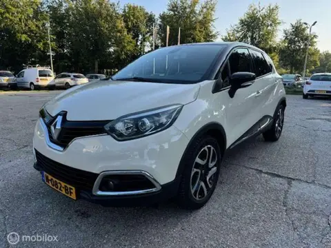 Annonce RENAULT CAPTUR Essence 2014 d'occasion 