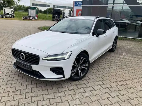 Used VOLVO V60 Hybrid 2021 Ad 