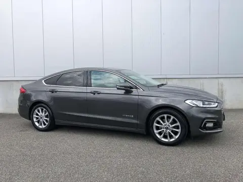 Used FORD MONDEO Hybrid 2019 Ad 