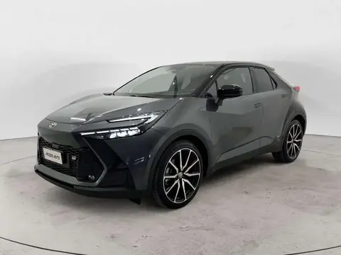 Used TOYOTA C-HR Hybrid 2024 Ad 