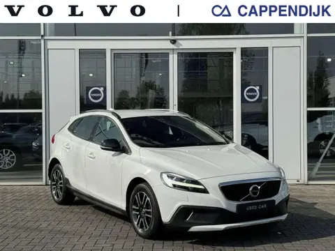 Used VOLVO V40 Petrol 2016 Ad 