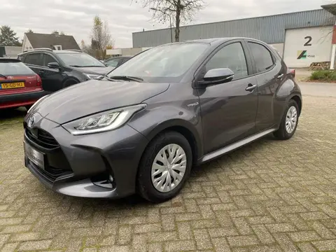 Used TOYOTA YARIS Hybrid 2021 Ad 