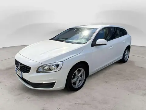 Used VOLVO V60 Diesel 2018 Ad 