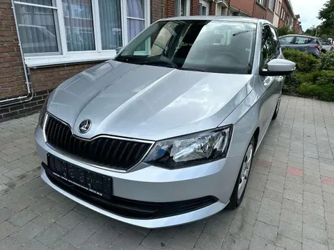 Used SKODA FABIA Petrol 2016 Ad 