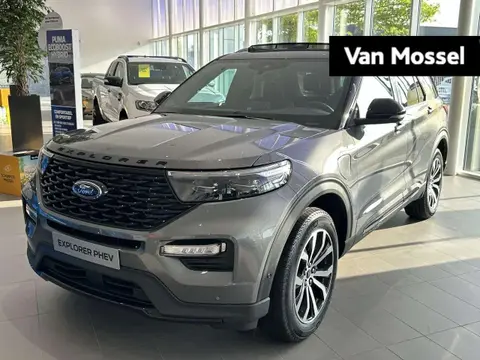 Used FORD EXPLORER Hybrid 2023 Ad 