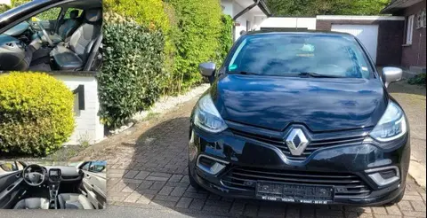 Used RENAULT CLIO Petrol 2017 Ad 