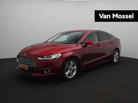 Annonce FORD MONDEO Essence 2015 d'occasion 