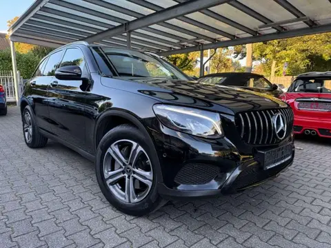 Used MERCEDES-BENZ CLASSE GLC Petrol 2018 Ad 