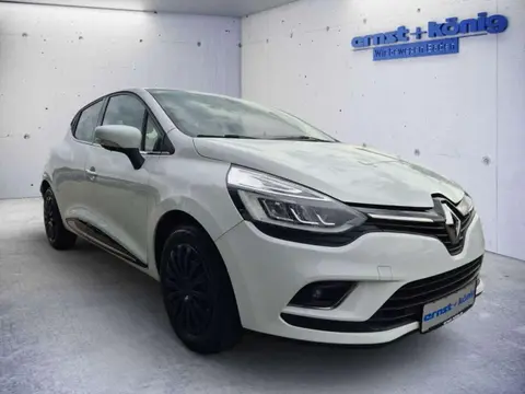 Used RENAULT CLIO Petrol 2016 Ad 