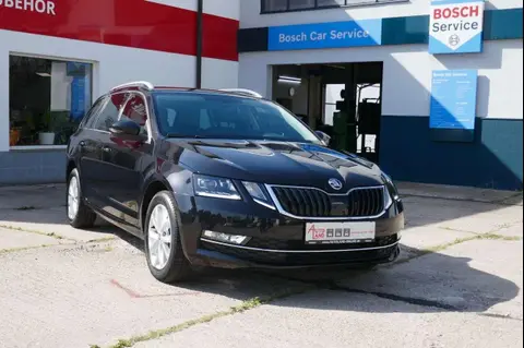 Used SKODA OCTAVIA Petrol 2019 Ad 