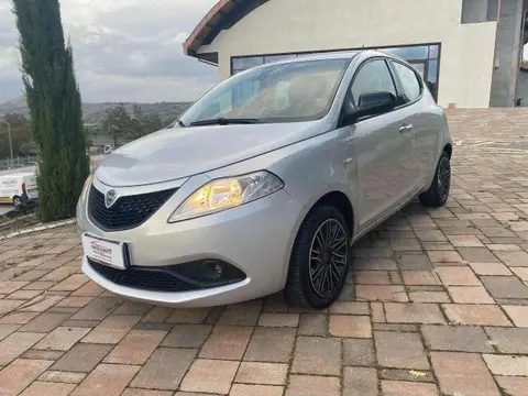 Used LANCIA YPSILON Hybrid 2021 Ad 