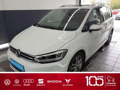 Used VOLKSWAGEN TOURAN Petrol 2017 Ad 